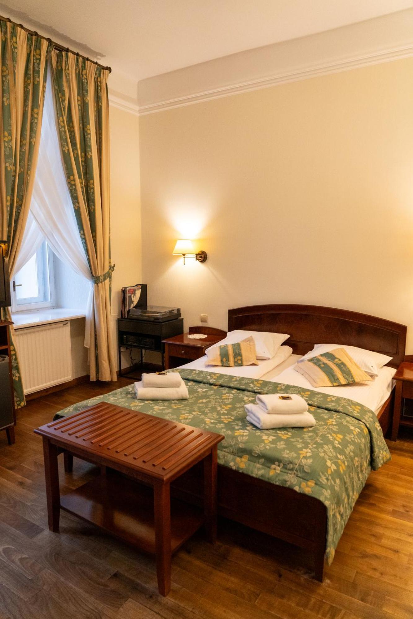 Aparthotel Karmel 크라쿠프 외부 사진